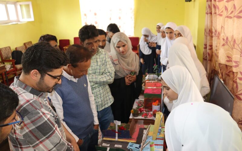 Municipal Council Kupwara Holds “Waste to Wonder” Program at GHSS Kupwara