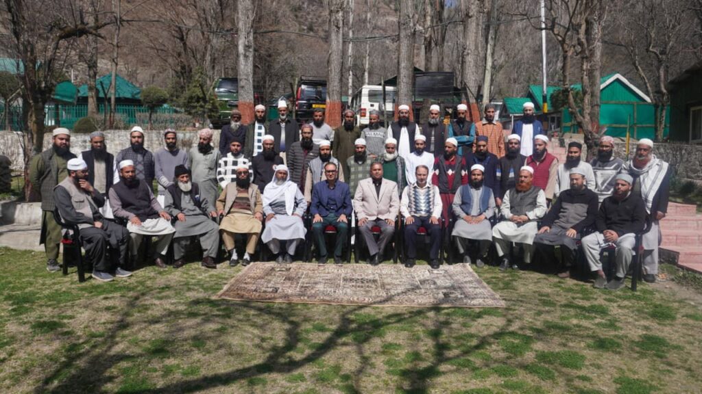 Shakti Vijay Brigade & District Administration Kupwara Hold Mega Interaction with Ulemas in Karnah
