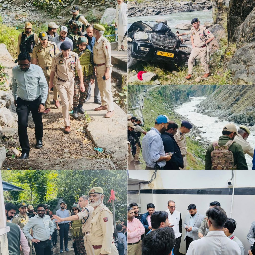 DC, SSP Kupwara Visit Seemari, Console Bereaved Families; Authorities Ensured Swift Rescue and Treatment for Injured